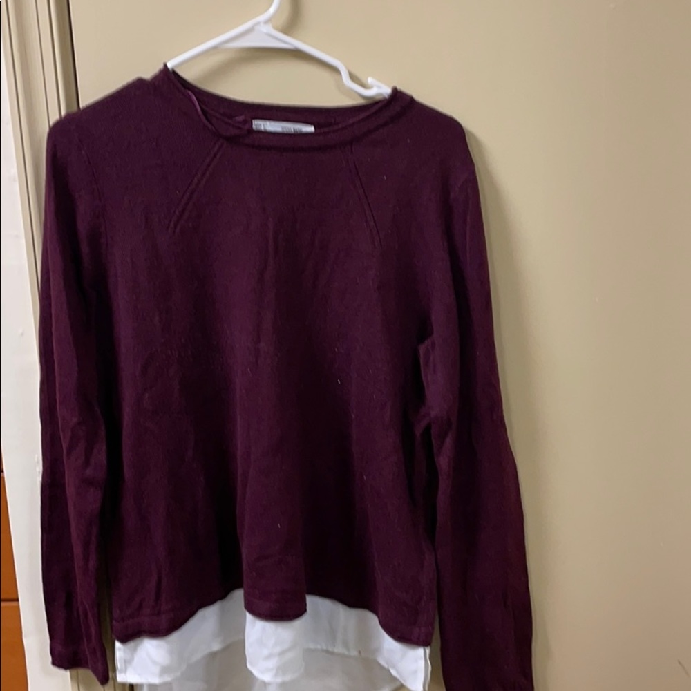 Maroon sweater